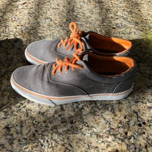 Excellent condition Sperry’s, size 10.5